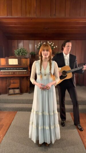 Florence Welch Instagram - 🌸 For an album that is so much about tragic rock and roll mythologies, fantasy verses reality, and performance itself, to end up releasing it in Vegas was pretty mystical. Thank you so much for embracing this record. 
I love you all. 🌸
And yes, I finally got to see Elvis. X x