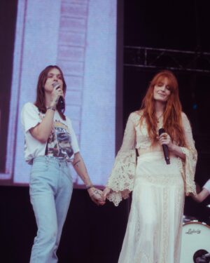 Florence Welch Instagram - Love’s out there 
And I can’t leave it be 
@mothercain ❤️‍🩹