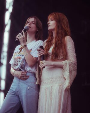 Florence Welch Instagram - Love’s out there 
And I can’t leave it be 
@mothercain ❤️‍🩹