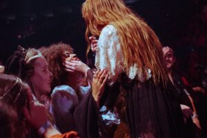 Florence Welch Instagram - Did you miss me 🧛🏻‍♂️

@lillieeiger