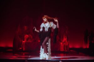 Florence Welch Instagram - Did you miss me 🧛🏻‍♂️

@lillieeiger