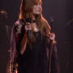 Florence Welch Instagram - KING ⚔️ Thank you @latelateshow @j_corden