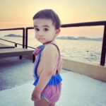 Florencia de Saracho Instagram - Mi Bebé mi María ya 2 años que llegaste a revolotear esta familia… eres mi sueño mi niña, no tengo palabras para explicar lo que siento por ti, mi piloncito, mi niña consentida de Mamá, la más cariñosa y besucona. Te amo con todas mis fuerzas mi bebé, cada mañana que te veo siento algo tan bonito y tan raro que tampoco sabría cómo explicarlo, sin duda dicen que los pilones es al que mas se disfruta… te prometí hace un año que iba a salir adelante por ti, se que no ha sido fácil, pero aquí sigo luchando cada día para que tengas una mamá fuerte y con mucha energía…. Feliz cumpleaños María!!!