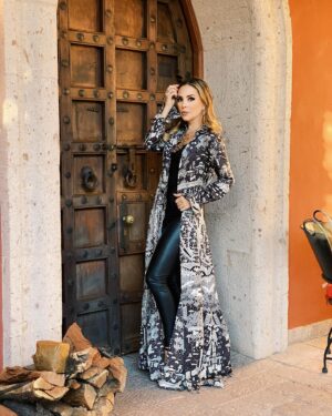 Florencia de Saracho Instagram - Padrísimo evento y padrísimo estar con ustedes @pinedacovalin esperen lo nuevo, les prometo les va a encantar.
Marca mexicana reconocida a nivel mundial