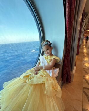 Florencia de Saracho Instagram - Fotitos que nunca subí y que me hacen suspirar de recordar lo feliz y emocionados que estábamos en @disneycruiseline