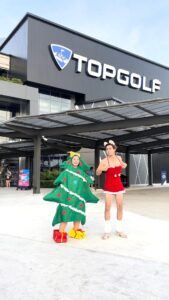 Focus Jirakul Instagram - มาฉลองเทศกาลแห่งความสุขกันกับ @topgolfthailand สนุกพร้อมลุ้นรับรางวัลกับ Golden Ball แจกจริงๆแจกทุกวันตลอดเดือนธันวาคมนี้ รีบมาเลย! #Topgolfthailand #Topgolfmegacity #Goldenball2023
