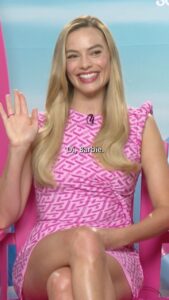 Foquinha Instagram - acho que eu zerei o meme “Hi, Barbie”, vai?! 🗣️ Quem aí já assistiu ao filme? Entrevista completa com o elenco no meu canal do youtube 💕