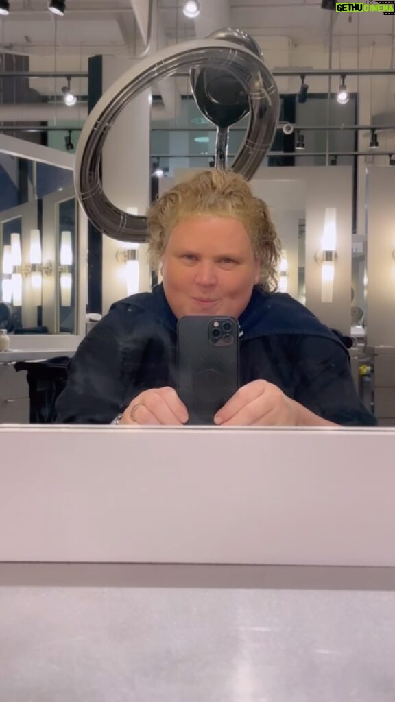 Fortune Feimster Instagram - I’m getting ready for the final leg of my standup tour! Who’s coming?! And I would love to get some food and coffee recs for these cities 🙏