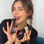 Francisca Estevez Instagram - ¡Estos son 6 productos accesibles que recomendaría a ciegas ft @Cyzone_oficial ! 🫶 1.⁠ ⁠Base Studio Look 🤍 Alta cobertura y contiene FPS 2.⁠ ⁠Magnetic Lash 👀 Alarga mis pestañas y las mantiene rizadas todo el día 3.⁠ ⁠Mousse Blush 💗 Deja un acabo natural 4.⁠ ⁠Labial Mate💄Larga duración y mantiene los labios mucho más hidratados 5.⁠ ⁠Labial Supermate 💋 Deja un acabado mate y tiene muy buena pigmentación 6.⁠ ⁠Setting Spray ✨ Sella el maquillaje y lo mantiene todo el día #Publicidad #StudioLookCyzone