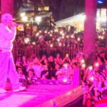 Francisco Saavedra Instagram - Con el tremendo @youngcister un genio 👍🏻🙌🏻 Miles de personas llegaron a verlo en La Fiesta de la Vendimia de Chile ❤️ Curicó