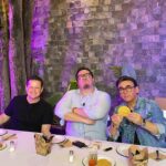 Franco Escamilla Instagram - Ya empezó la misa, corran a YouTube. #AmosDelUniverso