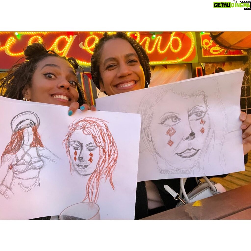 Freema Agyeman Instagram - Festival vibes!! 🍻 With a few of my faves!!! @misstipper👏 Le Soleil 👏 & ART!! 👏 Circus life drawing sesh @brightonfringe!! Do one thing you love on a Monday! Take the sting outta the start of the week! 😉🌈✨ #mondaymusing #art #beboldnotperfect