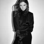 Freya Allan Instagram - @behindtheblinds cover! Wearing @ysl Thank you @gregoryderkenne @_stevenhuang @pedromvasconcelos @francescabrazzo @patrickwilson @mkcrooke you’re all supadupa ! This interview and shoot was conducted prior to the SAG-AFTRA strike
