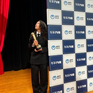 Fumi Nikaido Instagram - 2023年 第97回キネマ旬報ベスト・テン

映画『月』助演女優賞を頂きました。
ありがとうございます！