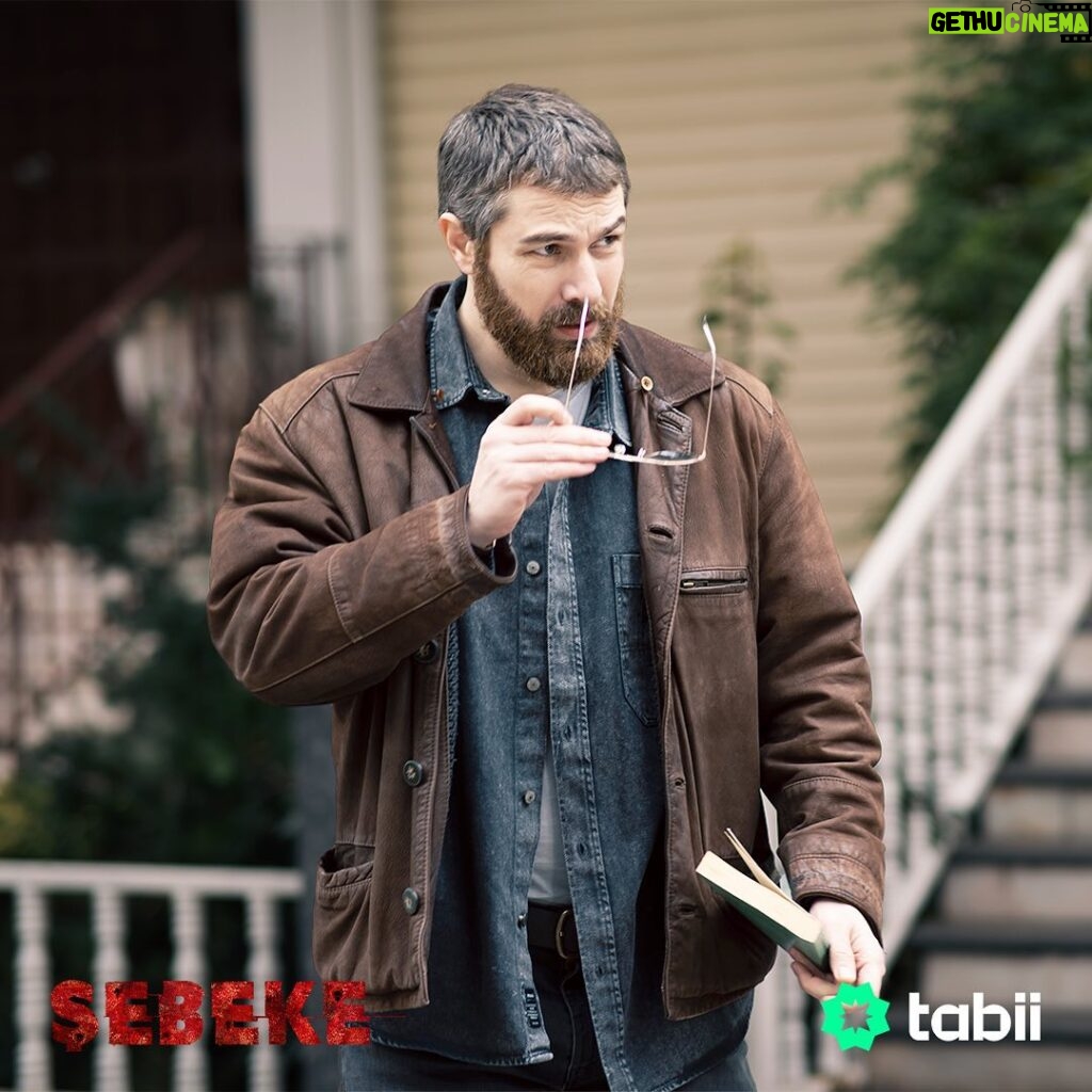 Furkan Palalı Instagram - Şebeke 1.sezonuyla @tabii ‘de , bu akşam 1.bölümüyle 21:35’te @trt1 ‘de Full episodes of "Sebeke" is available on @tabii streaming platform and 1st episode is on @trt1 tonight at 21:35 🙋🏼‍♂️