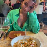 Génesis Rodríguez Instagram – Date night at @boiaderestaurant with my bestie @terryann9 

last pic is real life…
I get emotional about my gluten free pasta. It was so good 🥹
I love le cuisine baby.
Thank you @stinkyfishtales