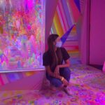 Génesis Rodríguez Instagram – My day at @meow__wolf 

Alien 👽 is at home .

Thank you @scott_leeds for the animation!