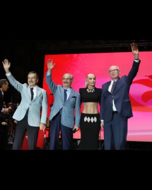 Gülşen Instagram - Yaşasın Cumhuriyet.
Yaşasın Büyük Atatürk..
Yaşasın çağdaş Türkiye..
🇹🇷🇹🇷🇹🇷🇹🇷🇹🇷🇹🇷🇹🇷🇹🇷🇹🇷🇹🇷