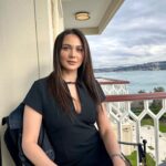 Gülsim Ali Instagram - İstanbul özlemi içerir 🤍