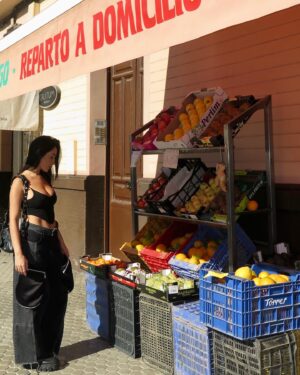Gabi Melim Instagram - ficar longe de você, não tem mais nada a ver 💘