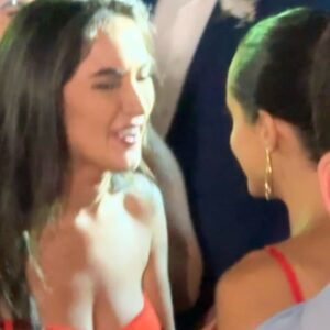 Gabi Melim Instagram - ficar longe de você, não tem mais nada a ver 💘