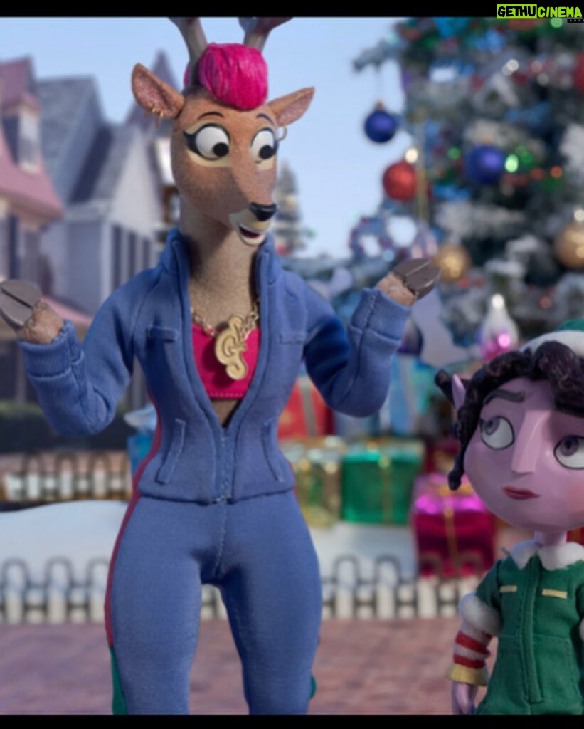 Gabourey Sidibe Instagram - Really excited about this super fun and very adult animated series, #SantaInc for @hbomax !! I’m Goldie, a tall, athletic reindeer and honestly, that’s just me living my truth. Finally. Premiering December 2nd!!