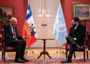 Gabriel Boric Instagram - Esta semana recibiremos en Chile a la Junta de Jefes Ejecutivos del Sistema de las Naciones Unidas y en su antesala, me reuní en La Moneda con el Alto Comisionado de @ONUDerechosHumanos, Volker Türk, encuentro en el que me acompañó el canciller @AlbertoVanKlaveren y el ministro (s) de Justicia, @JaimeGajardoFalcon.