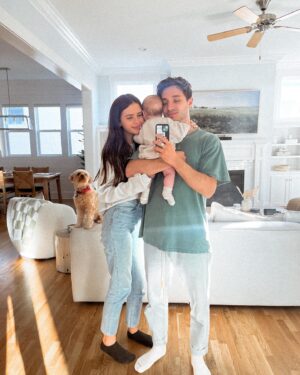 Gabriel Conte Instagram - younger me wouldn’t have believed you if you showed me this picture and said this would be me on my 28th birthday… i thought i’d for sure have at least 5 of my 13 future children by now… right @jess?