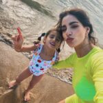 Gabriela Sari Instagram - Que alguien nos explique porque las vacaciones son el mensaje de voz en x2🥹🌊🌊🌊🐠🧜‍♀️🌞🇺🇾