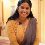 Gabriella Sellus Instagram - Oru deivam thantha poove ❤️ சுந்தரி | திங்கள் - சனி | 7 PM #SunTV #Sundari #SundariOnSunTV #Serials #TamilSerials #SunDigital