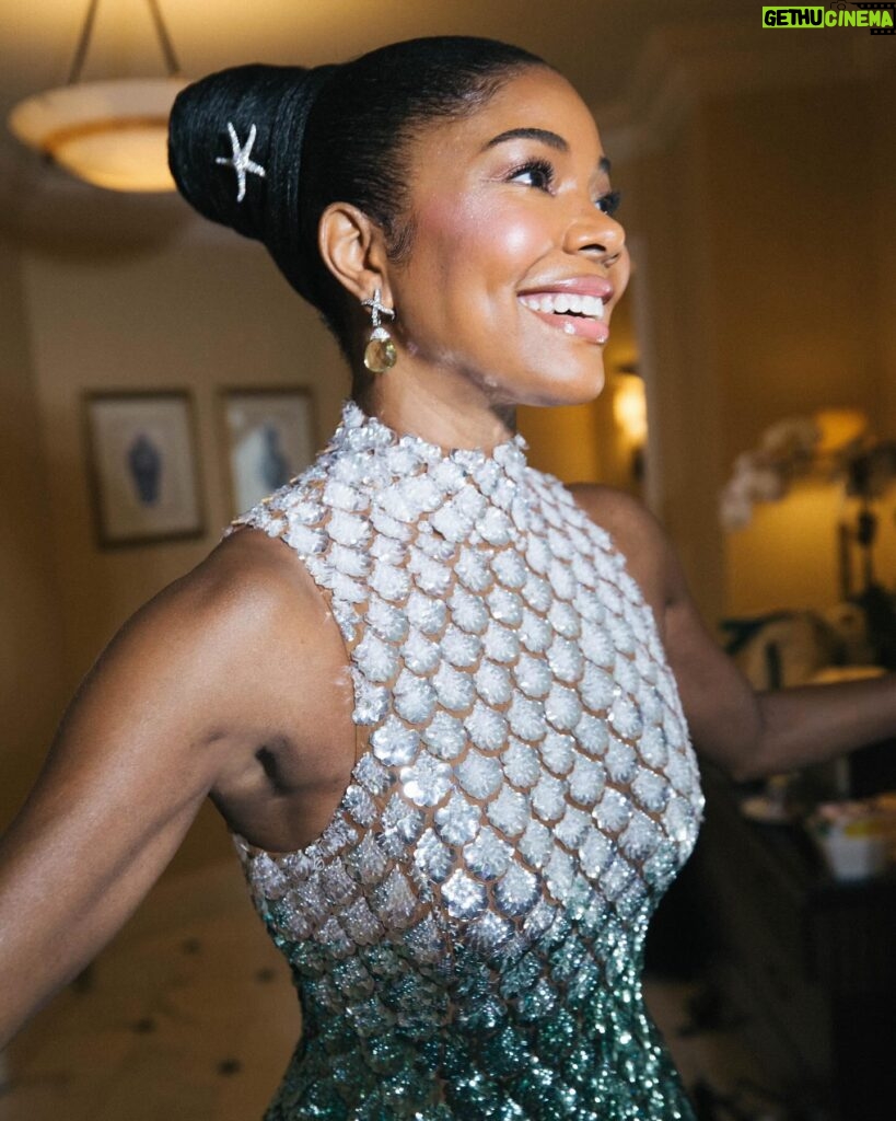 Gabrielle Union Instagram - Stepped on the carpet and parted the sea #MetGala