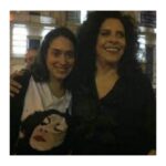 Gal Costa Instagram - 🎂✨ Hoje é um dia especial! É dia de celebrar o aniversário da diretora @dandaraferreira! A parceria e confiança mútua entre Gal e Dandara foi a essência de projetos extraordinários. Dandara trouxe sua visão única para a trajetória artística da nossa diva, dirigindo a elogiada série documental “O nome dela é Gal” (HBO, 2017) e, a convite da própria Gal, o longa-metragem “Meu Nome É Gal”(2023). Dandara, que seu dia seja repleto de alegria, realizações e rodeado pelo carinho daqueles que reconhecem e admiram o incrível trabalho que você faz! 🌟🎈 Parabéns! #GalCosta #EquipeGal