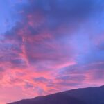 Gala Caldirola Instagram - Simplemente mirar el cielo, hablar, reírnos, una copita de vino y ver cómo el azul se transforma en amarillo, naranja, rosado y color fuego hasta oscurecerse por completo. Para mi esto, fue simplemente un momento perfecto!! Y qué sitio tan bonito!!!!!