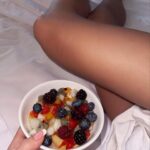 Gala Caldirola Instagram - Goodmorning 🍓☕️ Me despido de Brasil! Próxima parada Chile al fin ✈️🤍