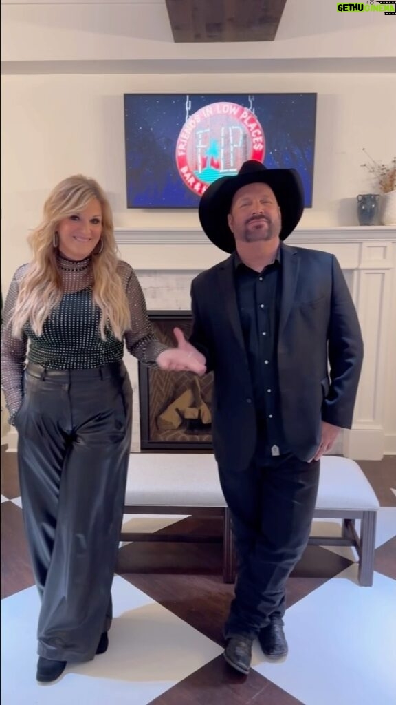 Garth Brooks Instagram - @FriendsBarNash is the coolest duet we’ve ever done!! The new episode of Friends in Low Places drops today on @PrimeVideo! love, g & TY