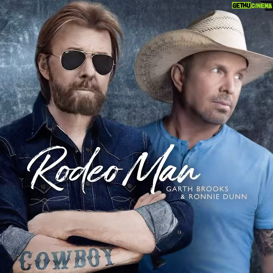 Garth Brooks Instagram - Love this song Love @ronniedunn Love Country Music #RodeoMan love, g