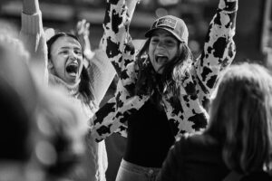 Garth Brooks Instagram - San Diego you will forever be MORE THAN A MEMORY to me!!! Tonight you gave me exactly what I needed THANK YOU for kicking off the final leg of The Stadium Tour!!!! love, g #GARTHinSANDIEGO