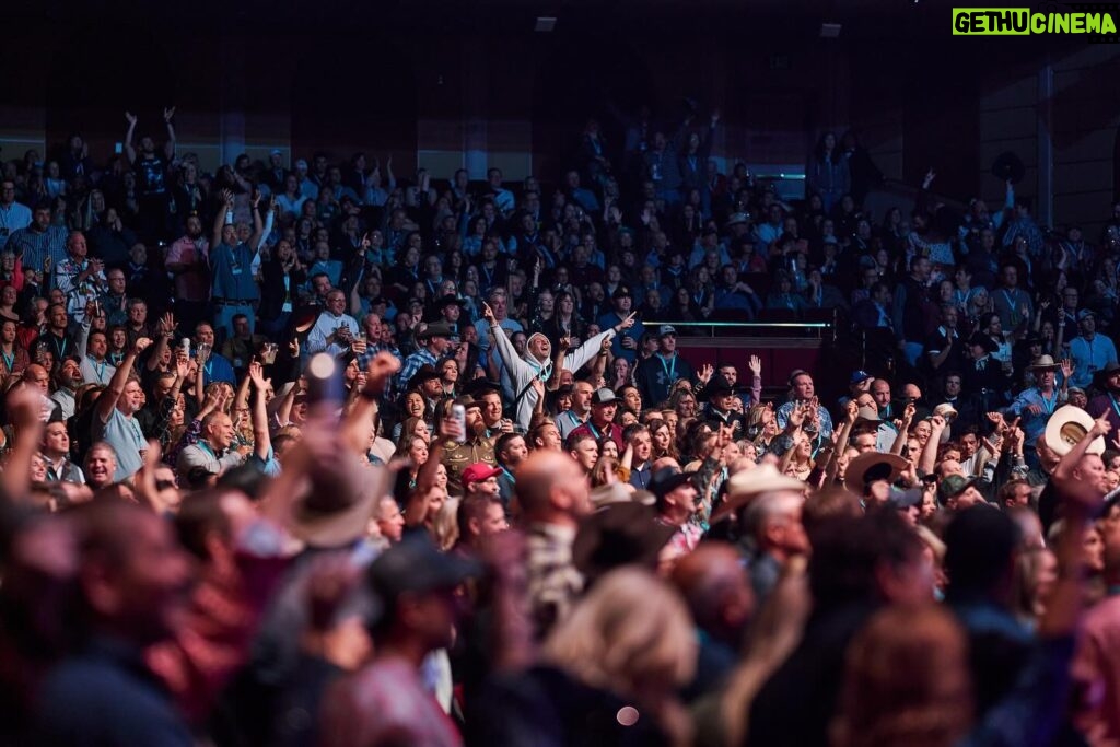 Garth Brooks Instagram - What happens in Vegas?! We get to play for the greatest audiences…people who love country music!!! love, g