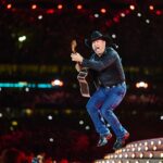 Garth Brooks Instagram - Happy Birthday, Garth!!!! Join us in wishing Garth a HAPPY BIRTHDAY!! Post your messages below! - Team Garth