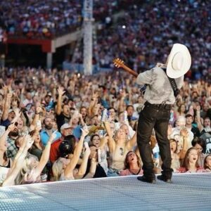Garth Brooks Instagram - That was motherhusking AWESOME!!! love, g #GARTHinLINCOLN