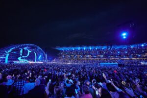 Garth Brooks Instagram - When we sang The Dance together tonight, I realized… As great as 2014 could have been, it could not have held a candle to 2022 at Croke Park with YOU!! I LOVE IRELAND 🇮🇪 !!!!!! love, g #GARTHinIRELAND