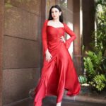 Gauahar Khan Instagram - Thank you God ❤️ Outfit- @arokaofficial Jewellery- @razwada.jewels Styled by- @devs213 Assisted by - @isha.suvarna @kudratanand Camera : @visualaffairs_va