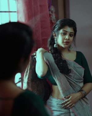 Gayathri Shan Instagram - Adi sandaleee ❤️‍🔥