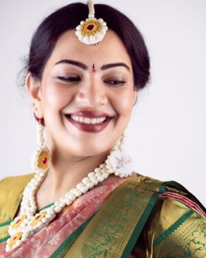 Geetha Madhuri Instagram - PC - @guntiartstudio