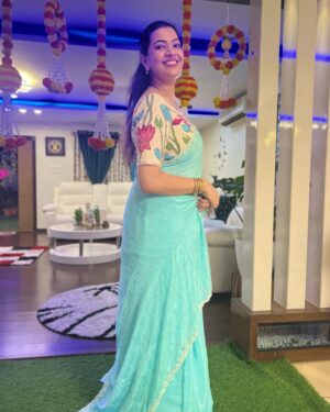 Geetha Madhuri Instagram - Saree and blouse - @anvitha_collections