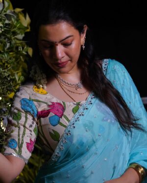 Geetha Madhuri Instagram - Saree and blouse - @anvitha_collections