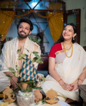 Geetha Madhuri Instagram - ఉదకశాంతి! Udhaka shaanthi!!! 

PC - @guntiartstudio