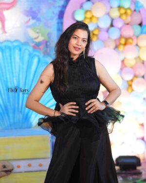 Geetha Madhuri Instagram - Outfit - @etniko.in etniko.in 
PC - @flickers_by_manishkoduri 
Decoration - @vinnus_classy_events 
Location - @crazykidzy