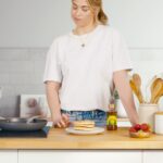 Gemma Atkinson Instagram - #ad In our house we love two things: dancing and a pancake breakfast! So this Pancake Day, I’ve teamed up with @lylesgoldensyrup to help you throw your own Absolutely Golden pancake disco. With the hecticness of modern day life, lots of families don’t get a chance to eat breakfast together and many end up missing out on Pancake Day altogether (not me, I can always fit in a pancake 😂). This Pancake Day, Lyle’s Golden Syrup is encouraging families to spend quality time together, by throwing a kitchen disco at the breakfast table! I’ve even created an Absolutely Golden hits playlist, filled with all the disco hits you need to boogie while you get cooking. Add a drizzle of golden syrup and it’s a great way to start everyone’s day on an absolutely golden note!