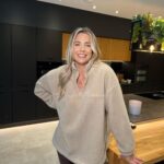 Gemma Atkinson Instagram - Here we go! My BRAND NEW collection with @inthestyle has just launched on the app!🍂🤍 #ad The feedback from this collection has been amazing and I’m so glad you all love it as much as I do! I really wanted to create some wardrobe staples for this autumn that you can just chuck on as I realise now more than ever we have no time 😂🤦🏼‍♀️ quick and comfy all the way! Thank you for all the support 🤎🍁
